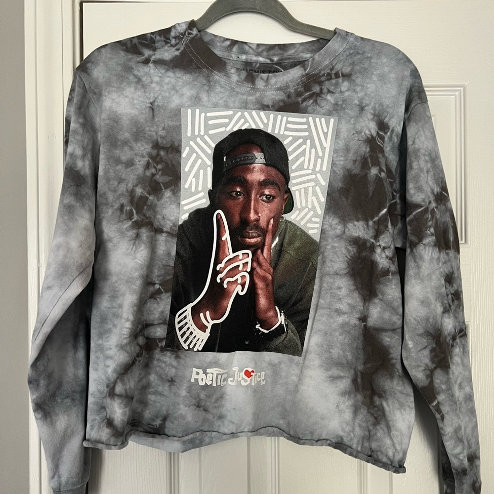 Chemistry- PoeticJustice Tupac crop long sleeve. Excellent condition.